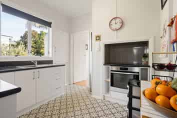 8 Torrington Avenue, Frankton
