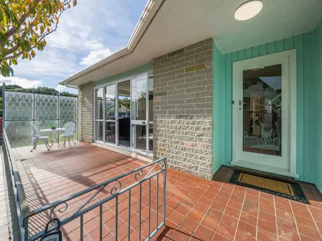 13 Whirinaki Crescent, Heretaunga
