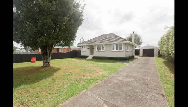 1/142A Old Wairoa Road, Papakura
