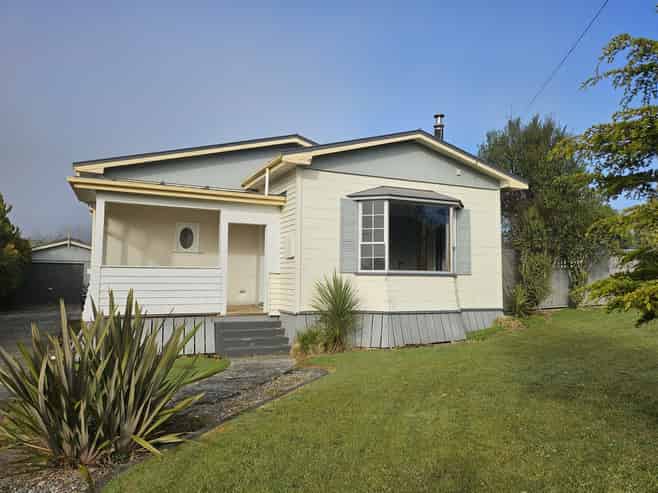 7 Seddon Street, Runanga