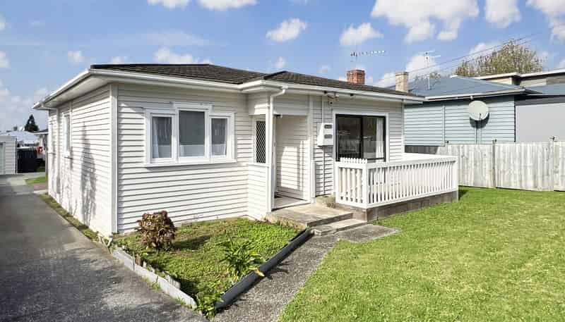 52 Winstone Road, Mount Roskill