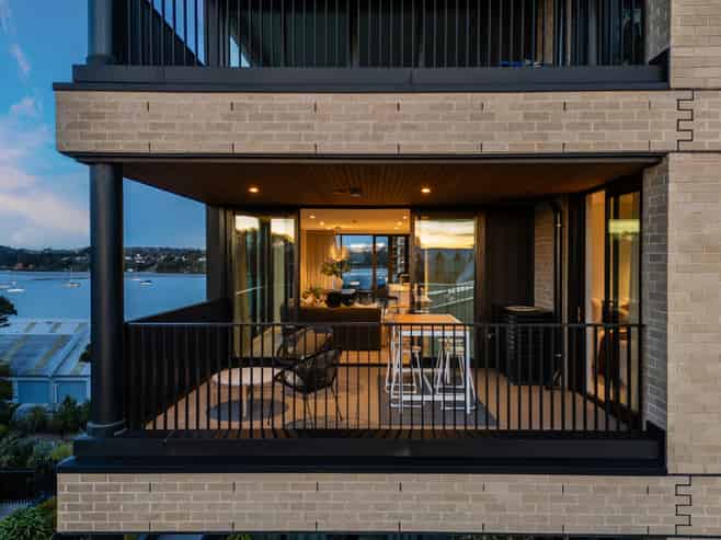 201/45 Hudson Bay Road, Hobsonville