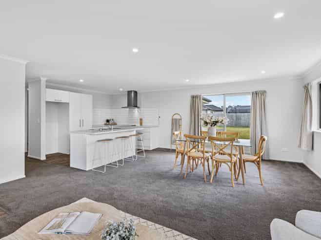 24 Reuben Avenue, Rolleston