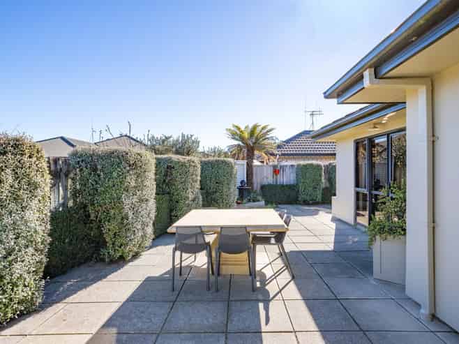 9 Woodham Place, Rototuna North