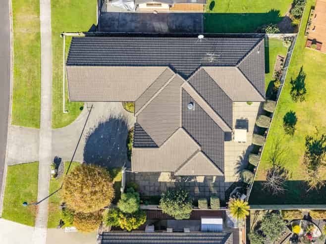 9 Woodham Place, Rototuna North