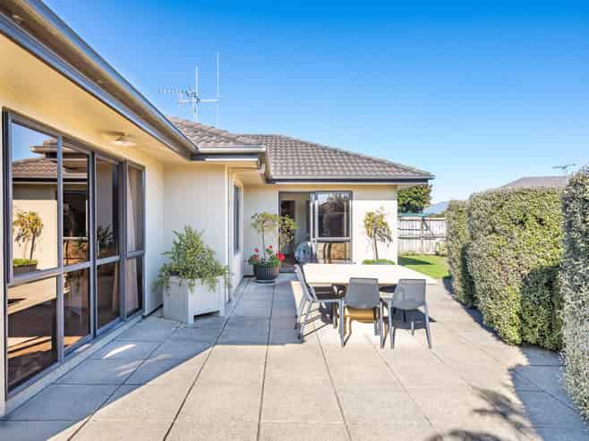 9 Woodham Place, Rototuna North