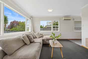 8 Marlborough Crescent, Richmond