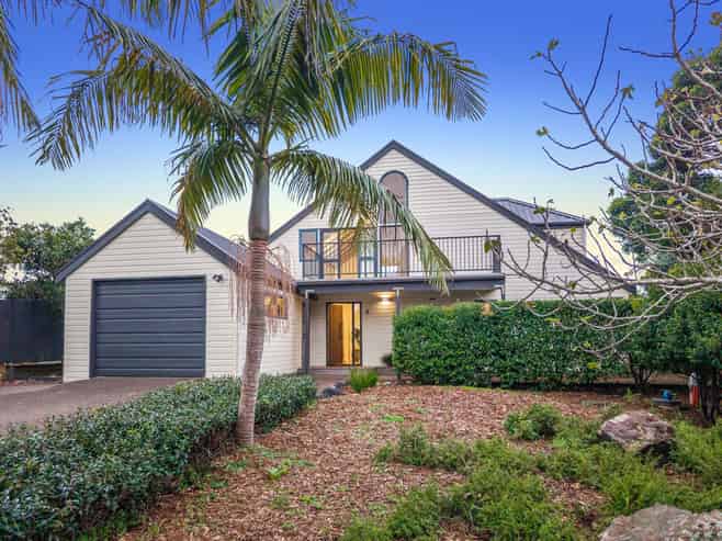 2 Rata Street, Oneroa