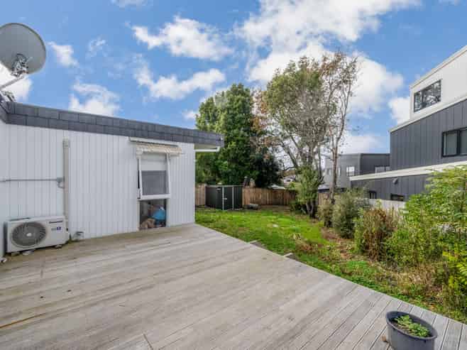 2/8 Wilbur Place, Pakuranga Heights