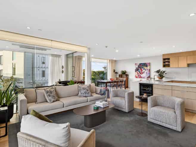 2/464 Remuera Road, Remuera