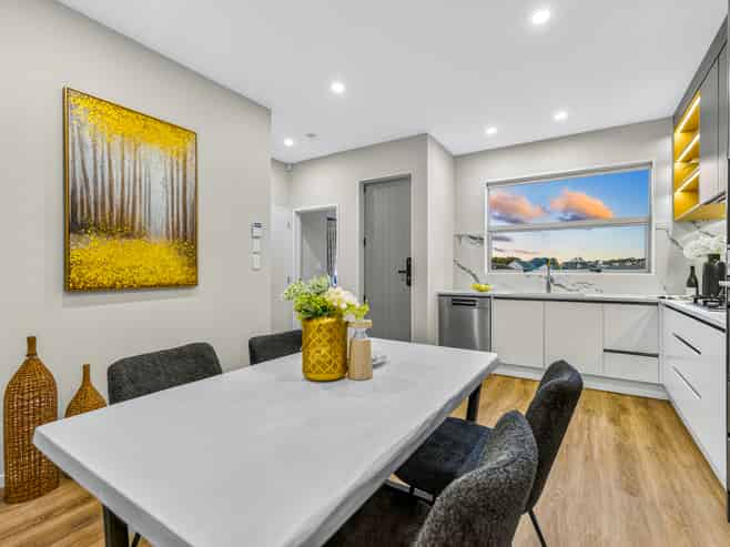 37 Puwha Street, Massey