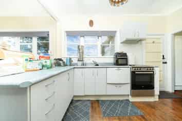 26b View Road, Hikurangi
