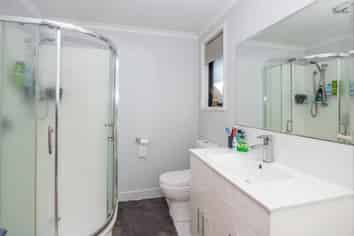 4/287 Ulster Street, Whitiora