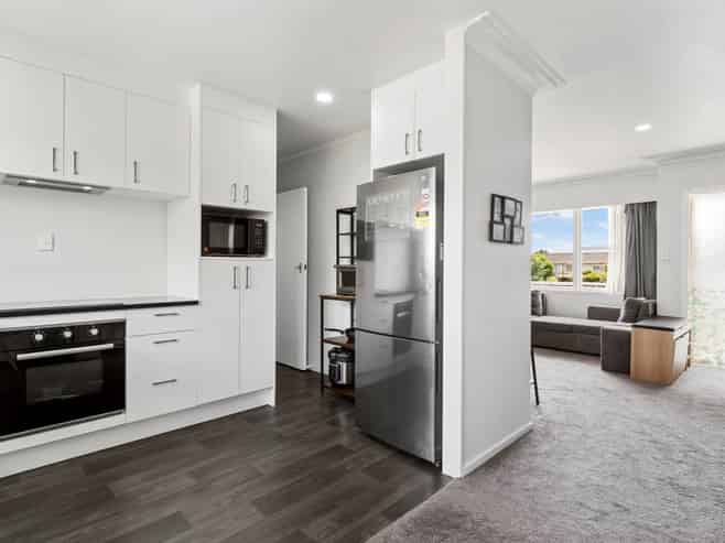 2/50 Pilkington Road, Panmure
