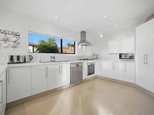 1B Beechwood Road, Rothesay Bay