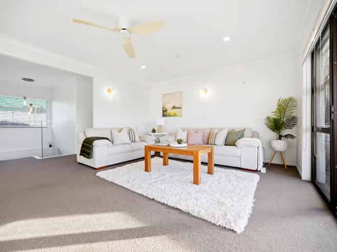 1B Beechwood Road, Rothesay Bay