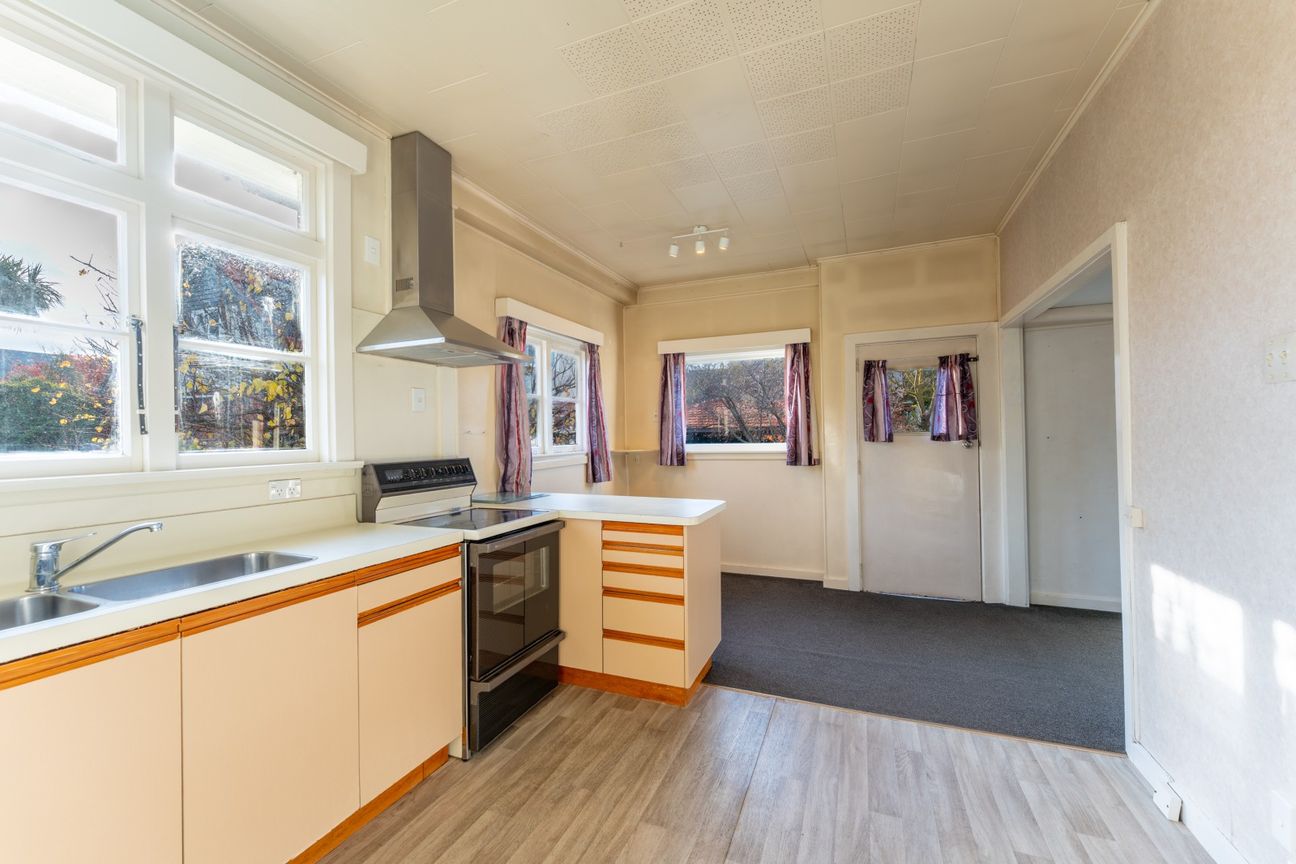 Te Weka - The Location Speaks For Itself - Vista 4