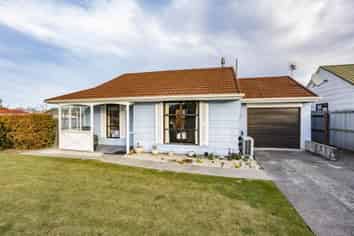 4 Amberley Beach Road, Amberley