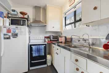 4 Amberley Beach Road, Amberley