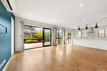 42 Accolage Boulevard, Kumeu