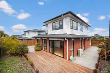 42 Accolage Boulevard, Kumeu