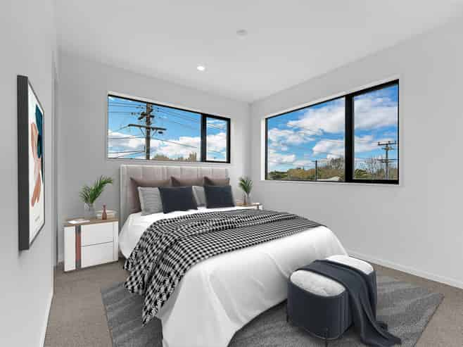 1 Lovely Thalora, Mangere East