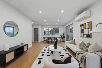 72A Sycamore Drive, Sunnynook