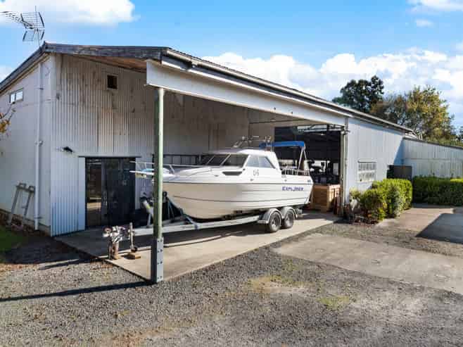 1522 Kaiaua Road, Mangatangi