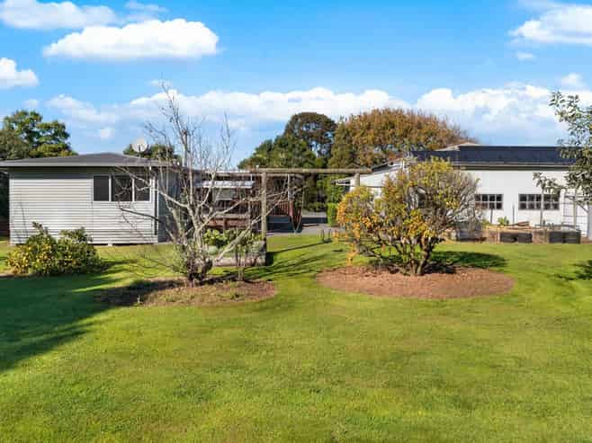 1522 Kaiaua Road, Mangatangi