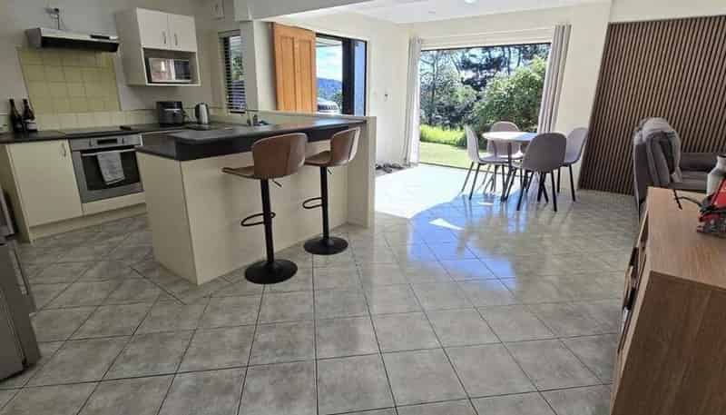 159B Vaughans Road, Okura