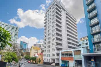 2K/32 Eden Crescent, Auckland Central