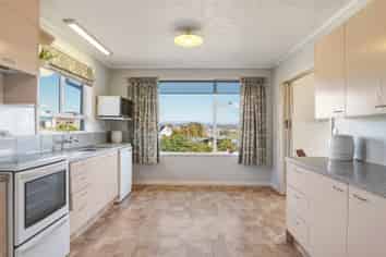 1 St Andrew Place, BALCLUTHA