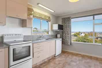 1 St Andrew Place, BALCLUTHA