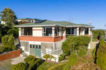 6 Yarmouth Street, BALCLUTHA