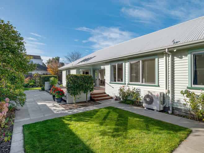 100 Memorial Avenue, Ilam