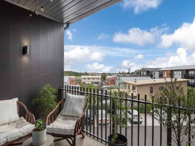 201/10 Awataha Drive, Northcote