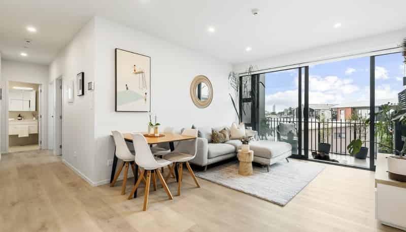 201/10 Awataha Drive, Northcote