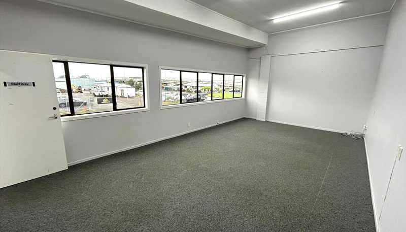 1/8 Keith Hay Drive, Manukau