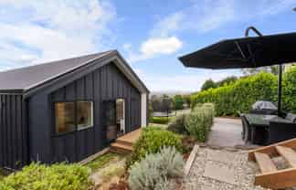 32B Red Hill Road, Red Hill