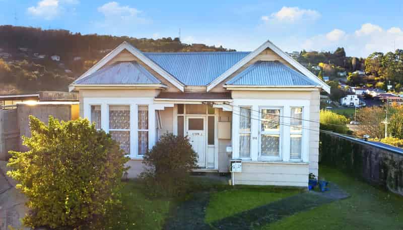 398 South Road, Caversham