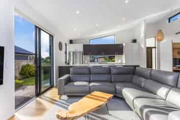 4 Kaiwaru Place, WAIKANAE
