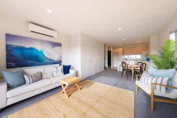 10 Sunshine Lane, New Brighton