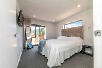Auckland - Address withheld