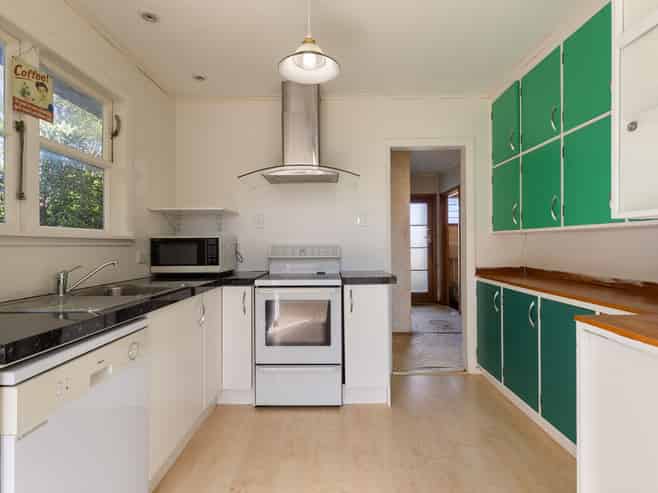 210 Vogel Street, Roslyn