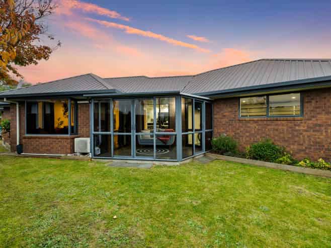 44C Kathleen Crescent, Hornby