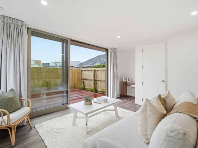 1-4/39 Antigua Street, Addington
