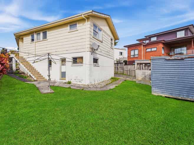 42 Maioro Street, New Windsor