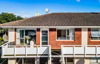 7/22 Fowlds Avenue, Sandringham