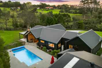 275 Rimmer Road, Helensville