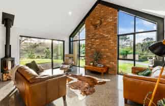 275 Rimmer Road, Helensville